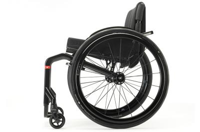 Fauteuil roulant actif Invacare Kuschall K-Series 2.0 - Léger et innovant