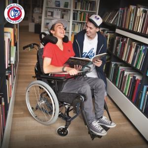 Fauteuil roulant enfant Invacare Azalea Minor 